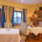 Hotel Unterbrunn & Gaestehaus Neukirchen am Grossvenediger