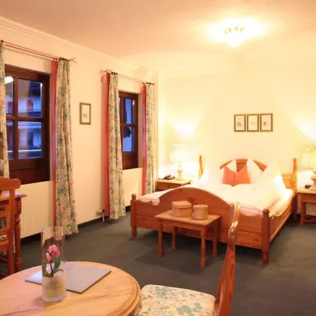 Hotel Unterbrunn & Gaestehaus Neukirchen am Großvenediger