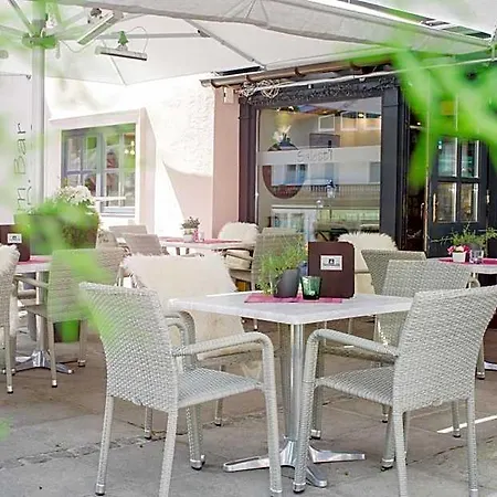 Unterbrunn & Gaestehaus Hotel