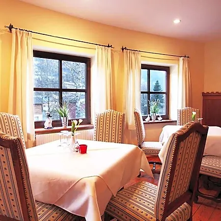 Hotel Unterbrunn & Gaestehaus Neukirchen am Großvenediger