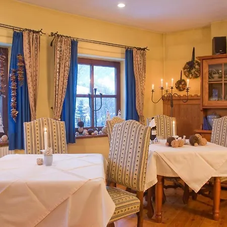 ホテル Unterbrunn & Gaestehaus Neukirchen am Großvenediger