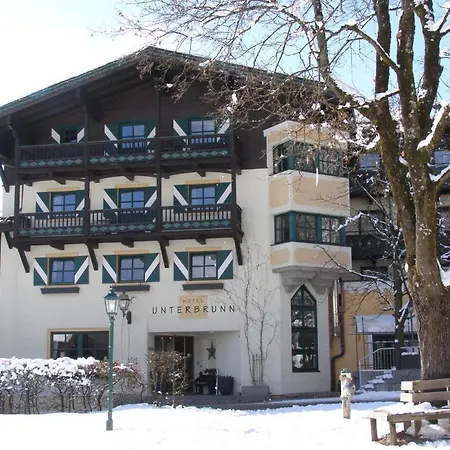 ホテル Unterbrunn & Gaestehaus Neukirchen am Großvenediger