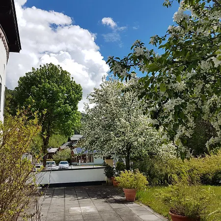 ホテル Unterbrunn & Gaestehaus Neukirchen am Großvenediger