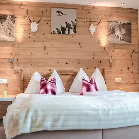 ホテル Unterbrunn & Gaestehaus Neukirchen am Großvenediger